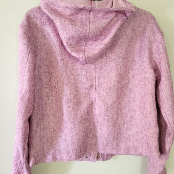 Jacket - Picture 6 of 6